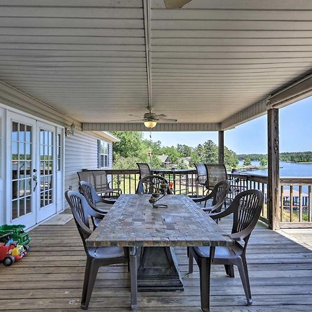 House With Dock And Slide Situated On Lake Sinclair! Sparta エクステリア 写真