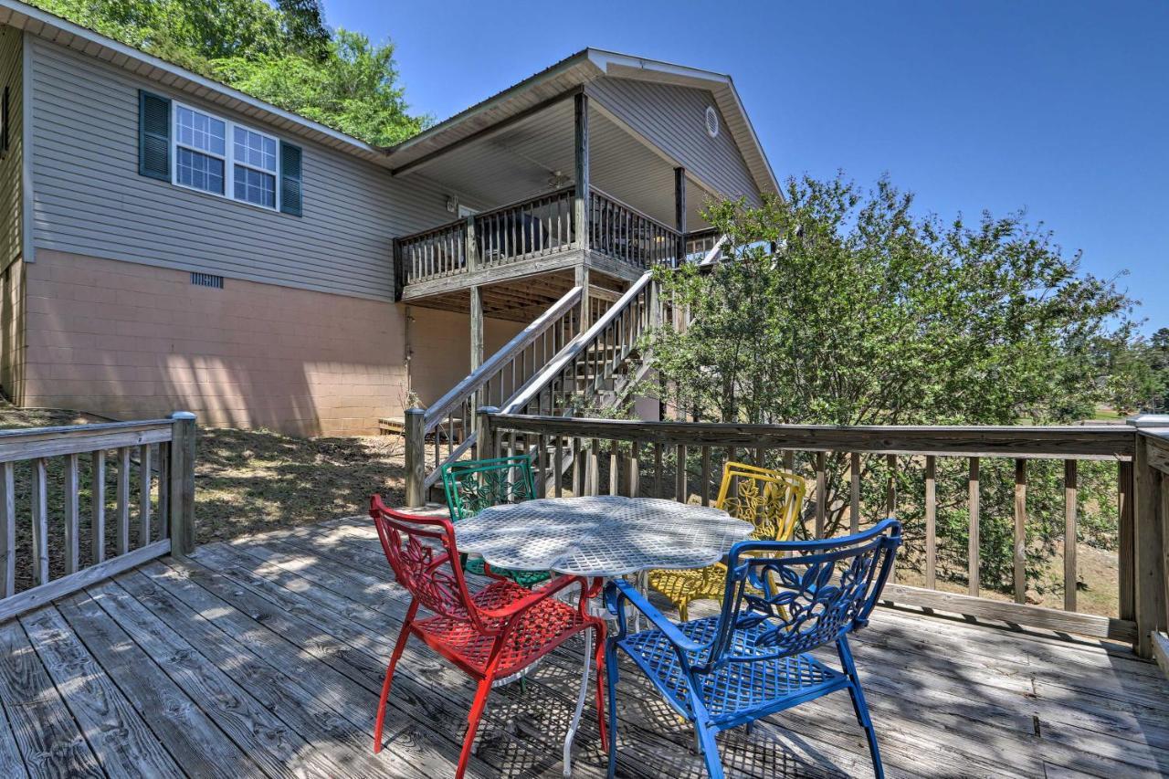 House With Dock And Slide Situated On Lake Sinclair! Sparta エクステリア 写真